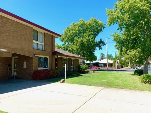 Albury City Motel - Holiday Adelaide 0