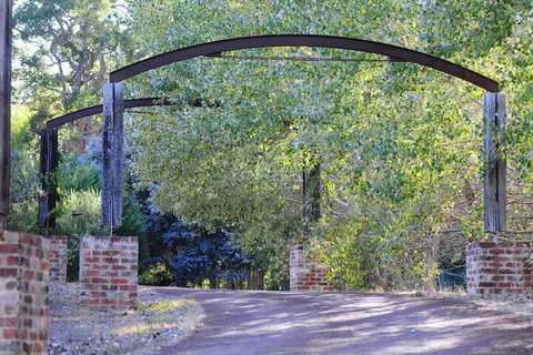 Losari Retreat - Holiday Adelaide 2