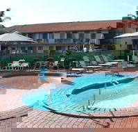 Aquarius Resort Holiday Apartments - Holiday Adelaide