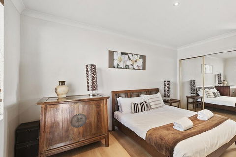 McAuleys Beach House - Holiday Adelaide 6
