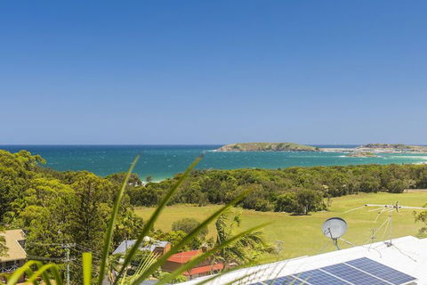 McAuleys Beach House - Holiday Adelaide 7