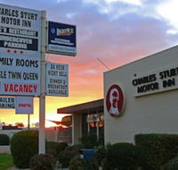 Charles Sturt Motor Inn West Wyalong - Holiday Adelaide