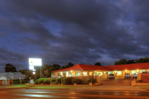 Jumbuck Motor Inn - Holiday Adelaide 4