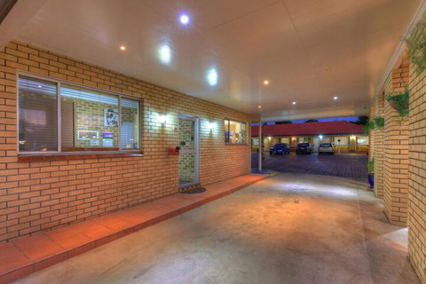 Jumbuck Motor Inn - Holiday Adelaide 1