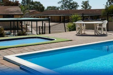 Barmera Lake Resort Motel - Holiday Adelaide 6