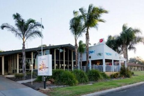 Barmera Lake Resort Motel - Holiday Adelaide 5