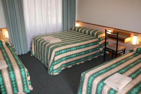 The Hermitage Motel - Holiday Adelaide 6