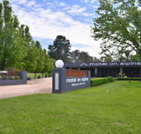 Motel On Alpine - Holiday Adelaide