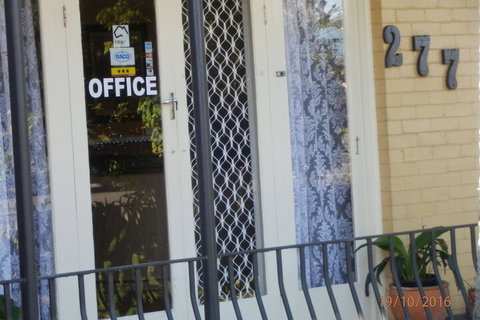 Flying Spur Motel - Holiday Adelaide 3