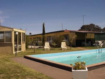 Darlot Motor Inn - Holiday Adelaide 2