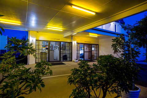 Colonial Motor Lodge Scone - Holiday Adelaide 3