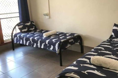Flashpackers Hervey Bay Hostel - Holiday Adelaide 7