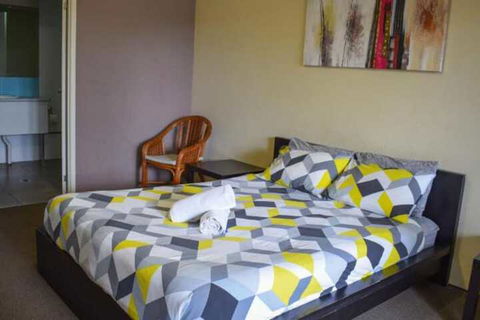 Flashpackers Hervey Bay Hostel - Holiday Adelaide 6