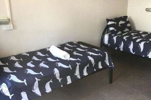 Flashpackers Hervey Bay Hostel - Holiday Adelaide 3