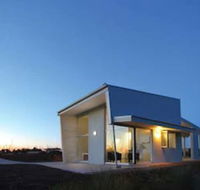 Tanonga Luxury Eco Lodges - Holiday Adelaide