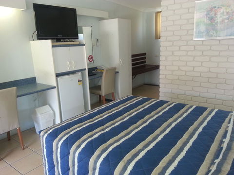 Tropic Coast Motel - Holiday Adelaide 6