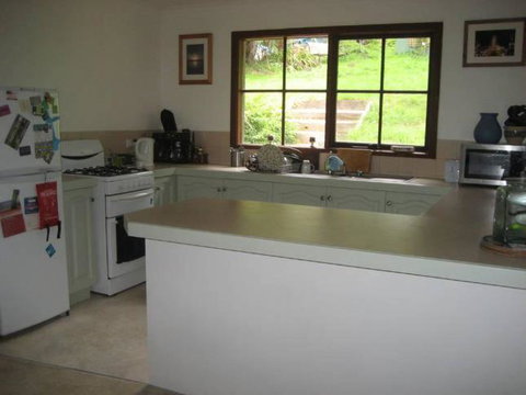 Warburton Holiday House - Holiday Adelaide 5