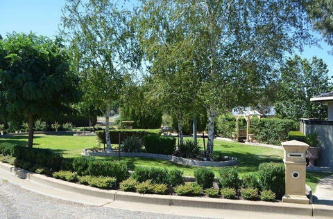 Burringa Motel - Holiday Adelaide 1