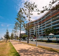 Silvershore Apartments on the Broadwater - Holiday Adelaide