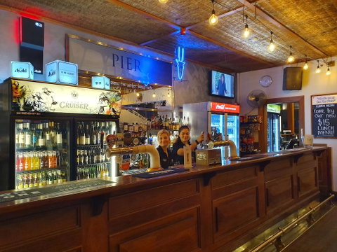 Port Lincoln Pier Hotel - Holiday Adelaide 6