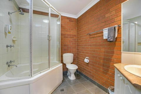 Bendigo Goldfields Motor Inn - Holiday Adelaide 1