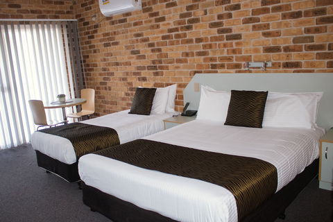 Golf Club Motor Inn Wingham - Holiday Adelaide 5