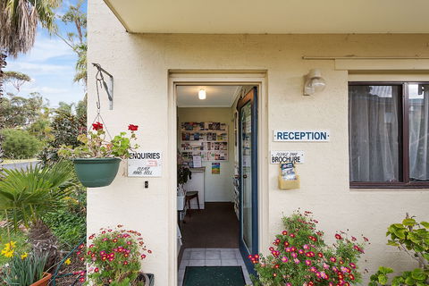 Ocean Drive Apartments - Holiday Adelaide 3