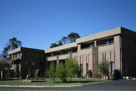 Southern Cross Motor Inn - Holiday Adelaide 0