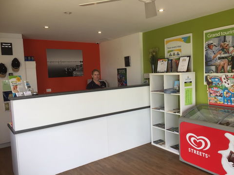 Tasman Holiday Parks - Lake Mulwala - Holiday Adelaide 1
