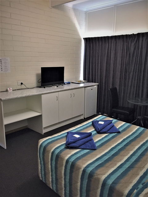 Ceduna Motor Inn - Holiday Adelaide 3