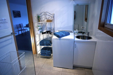 Penguin Beachfront Apartments - Holiday Adelaide 3