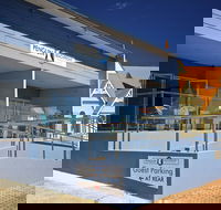 Penguin Beachfront Apartments - Holiday Adelaide