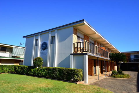 City Centre Apartments - Holiday Adelaide 2