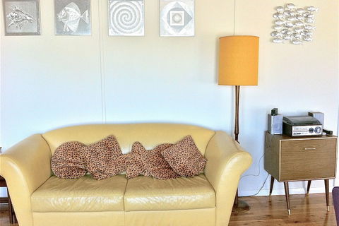 Hyams Beach House - A Secret Treasure - Holiday Adelaide 4