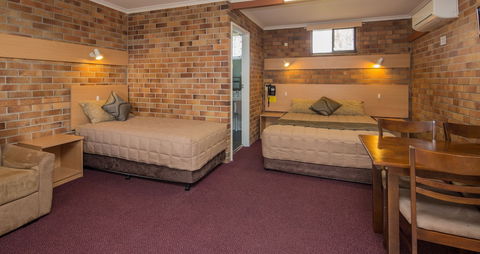 Tally Ho Motor Inn - Holiday Adelaide 5