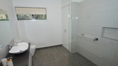 Country Lane Cottage - Holiday Adelaide 2