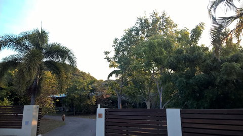 Magnetic Island Bed And Breakfast - Holiday Adelaide 0