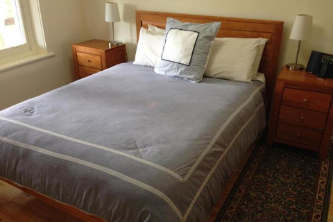 MacDonnell House Naracoorte - Holiday Adelaide 3