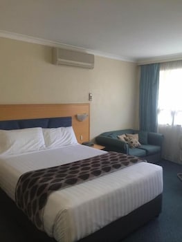 Park Motor Inn - Holiday Adelaide 6