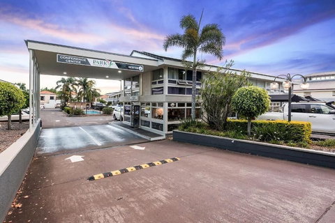 Park Motor Inn - Holiday Adelaide 0