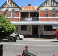 Maclean Hotel - Holiday Adelaide