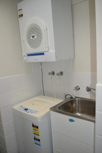 Accommodation Portland Victoria - Holiday Adelaide 1