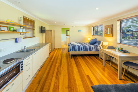 Safety Beach Ocean Bungalows - Holiday Adelaide 6