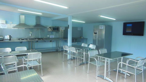 BIG4 Waters Edge Holiday Park - Holiday Adelaide 6