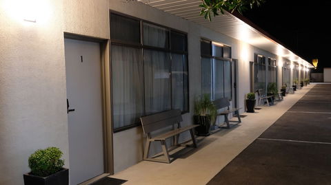 Loddon River Motel - Holiday Adelaide 1