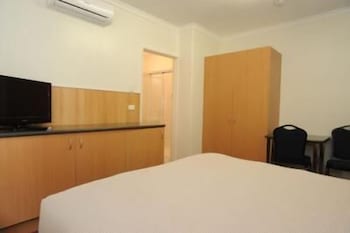 Bamboo Motor Inn - Holiday Adelaide 4