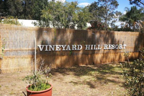 Vineyard Hill - Holiday Adelaide 0