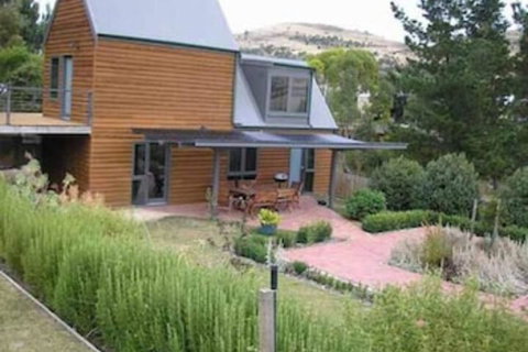 Red Brier Cottage Accommodation - Holiday Adelaide 1