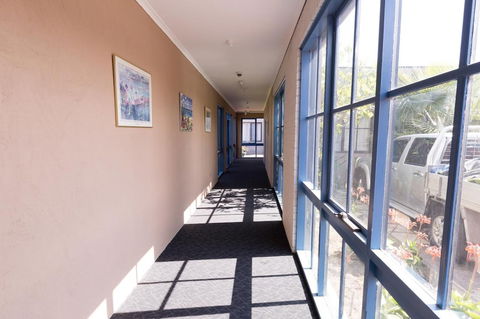 Chadstone Executive Motel - Holiday Adelaide 1