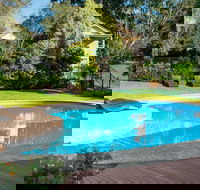 McMillans of Metung Coastal Resort - Holiday Adelaide